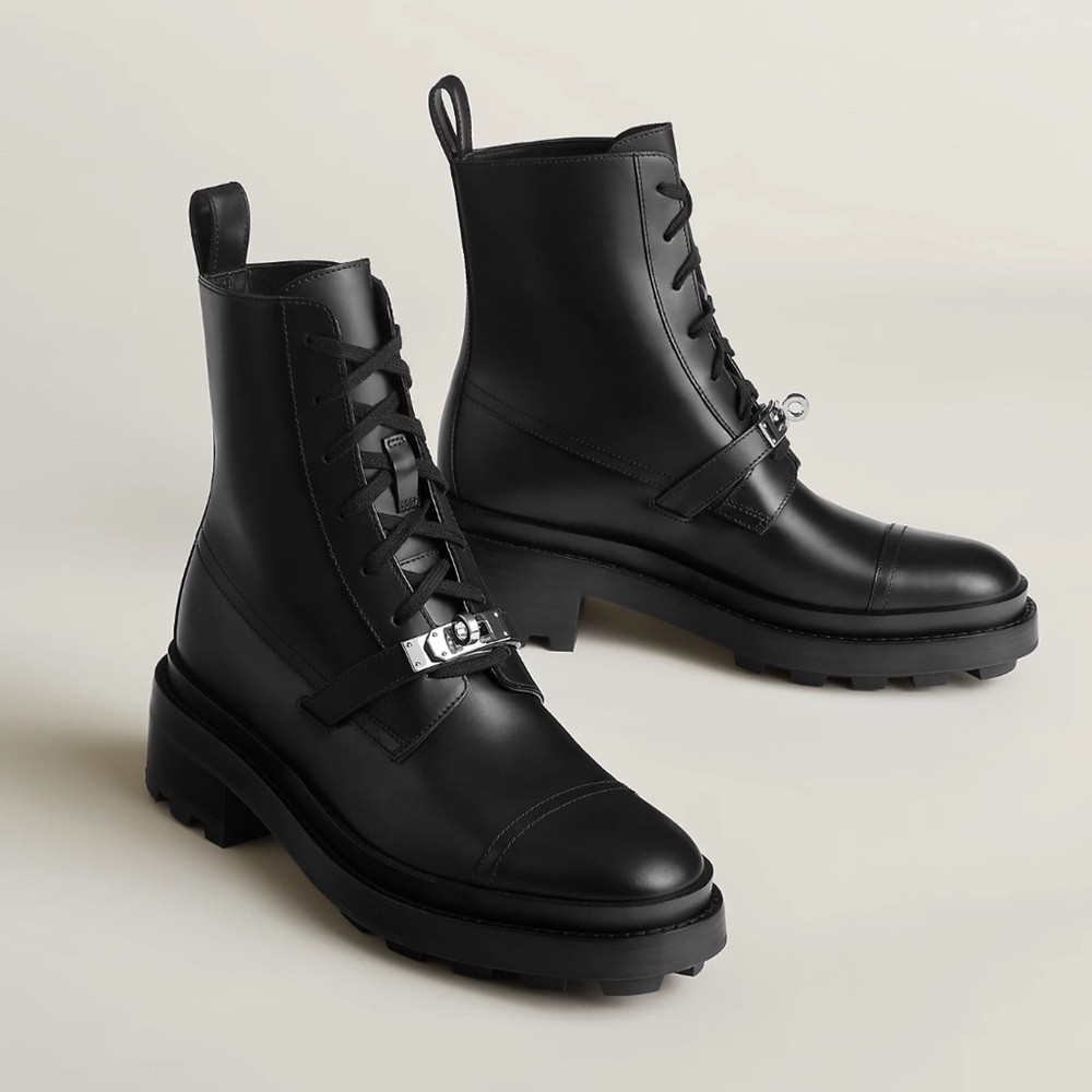 BRAND NEW Hermes black Funk Boots